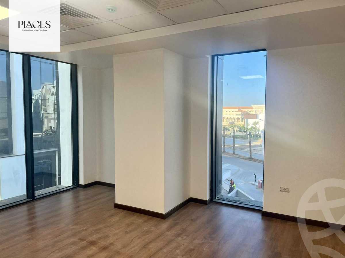 https://aqarmap.com.eg/en/listing/6208565-for-rent-cairo-new-cairo-compounds-hyde-park-centre-ville-hyde-park