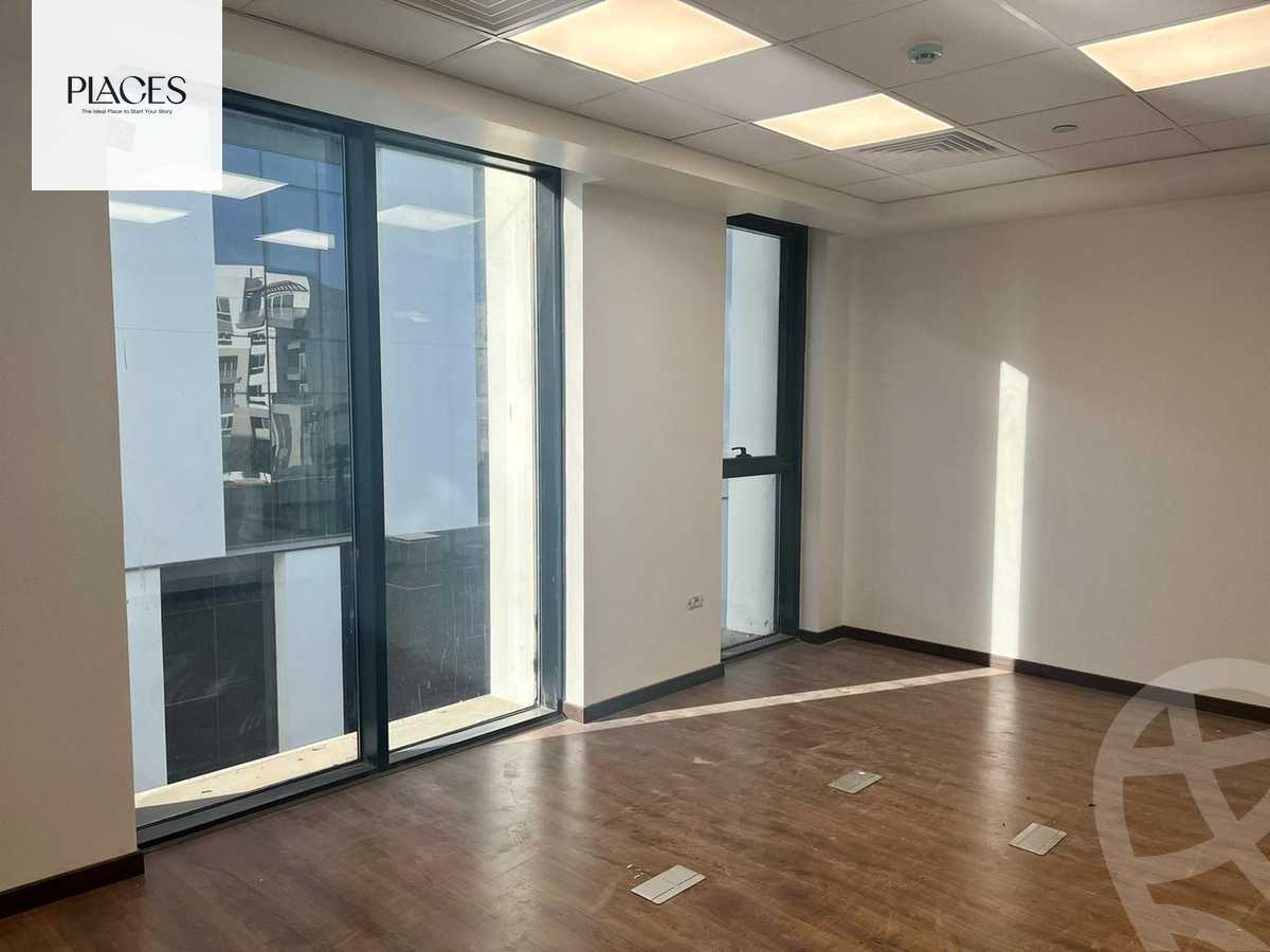 https://aqarmap.com.eg/en/listing/6591140-for-rent-cairo-new-cairo-compounds-hyde-park-centre-ville-hyde-park