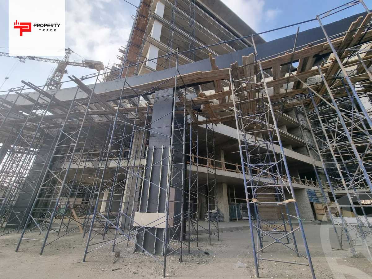 https://aqarmap.com.eg/en/listing/4167720-for-sale-cairo-new-administrative-capital-al-hay-al-maly-mrkyh-mwl