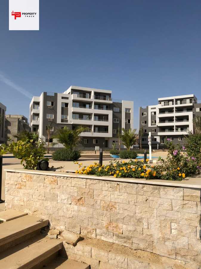 https://aqarmap.com.eg/ar/listing/3856505-for-sale-cairo-al-oubour-compounds-hy-syty