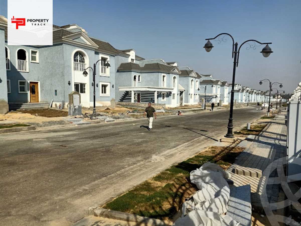 https://aqarmap.com.eg/ar/listing/5872231-for-sale-cairo-al-oubour-compounds-heliopolis-hills