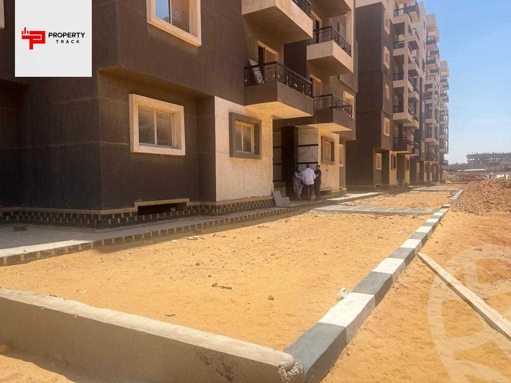 https://aqarmap.com.eg/en/listing/5379168-for-sale-cairo-new-administrative-capital-r7-kmbwnd-stw