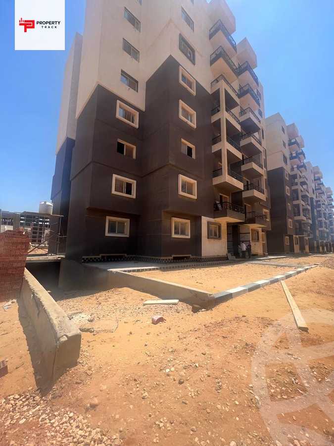 https://aqarmap.com.eg/en/listing/5379168-for-sale-cairo-new-administrative-capital-r7-kmbwnd-stw