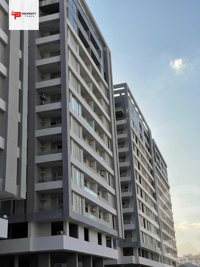 https://aqarmap.com.eg/ar/listing/5413439-for-sale-cairo-nasr-city-compounds-degla-landmark