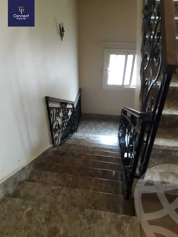 https://aqarmap.com.eg/ar/listing/5409618-for-sale-cairo-new-cairo-compounds-moon-valley