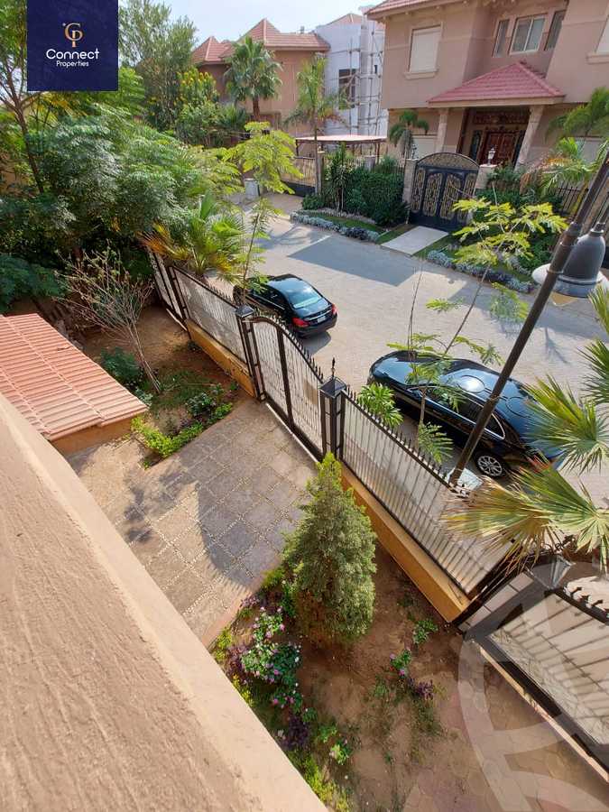 https://aqarmap.com.eg/ar/listing/5409618-for-sale-cairo-new-cairo-compounds-moon-valley