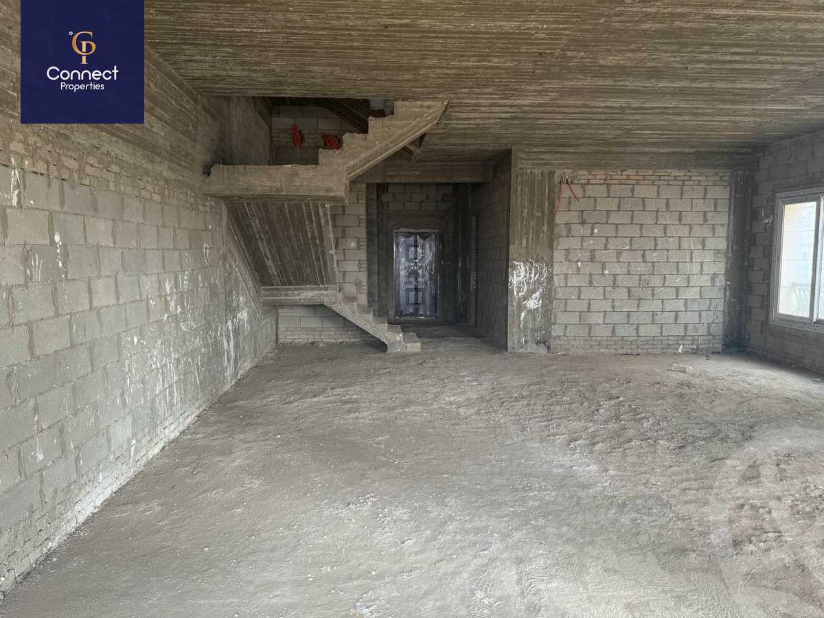 https://aqarmap.com.eg/ar/listing/5410524-for-sale-cairo-new-cairo-compounds-mountain-view-hyde-park