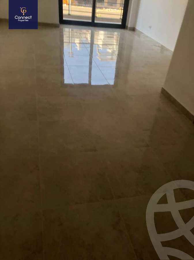 https://aqarmap.com.eg/en/listing/5413497-for-sale-cairo-new-cairo-compounds-fifth-square