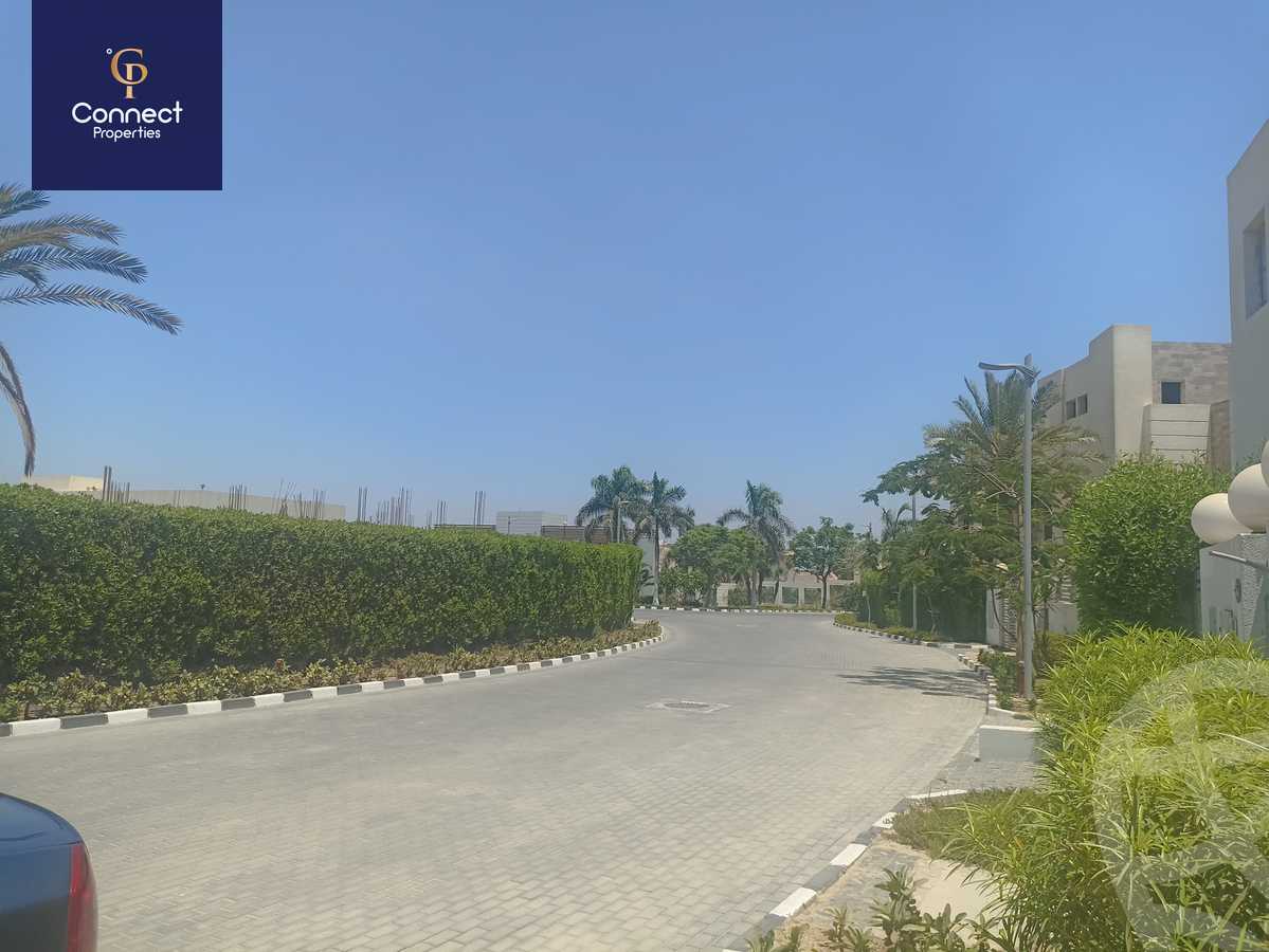 https://aqarmap.com.eg/en/listing/5491848-for-sale-cairo-6th-of-october-compounds-cleopatra-square