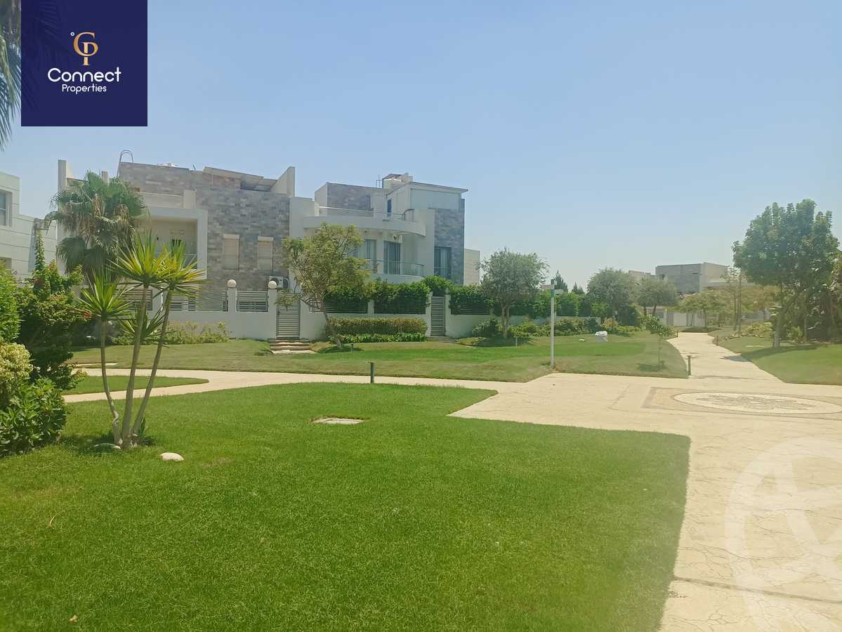 https://aqarmap.com.eg/en/listing/5491848-for-sale-cairo-6th-of-october-compounds-cleopatra-square