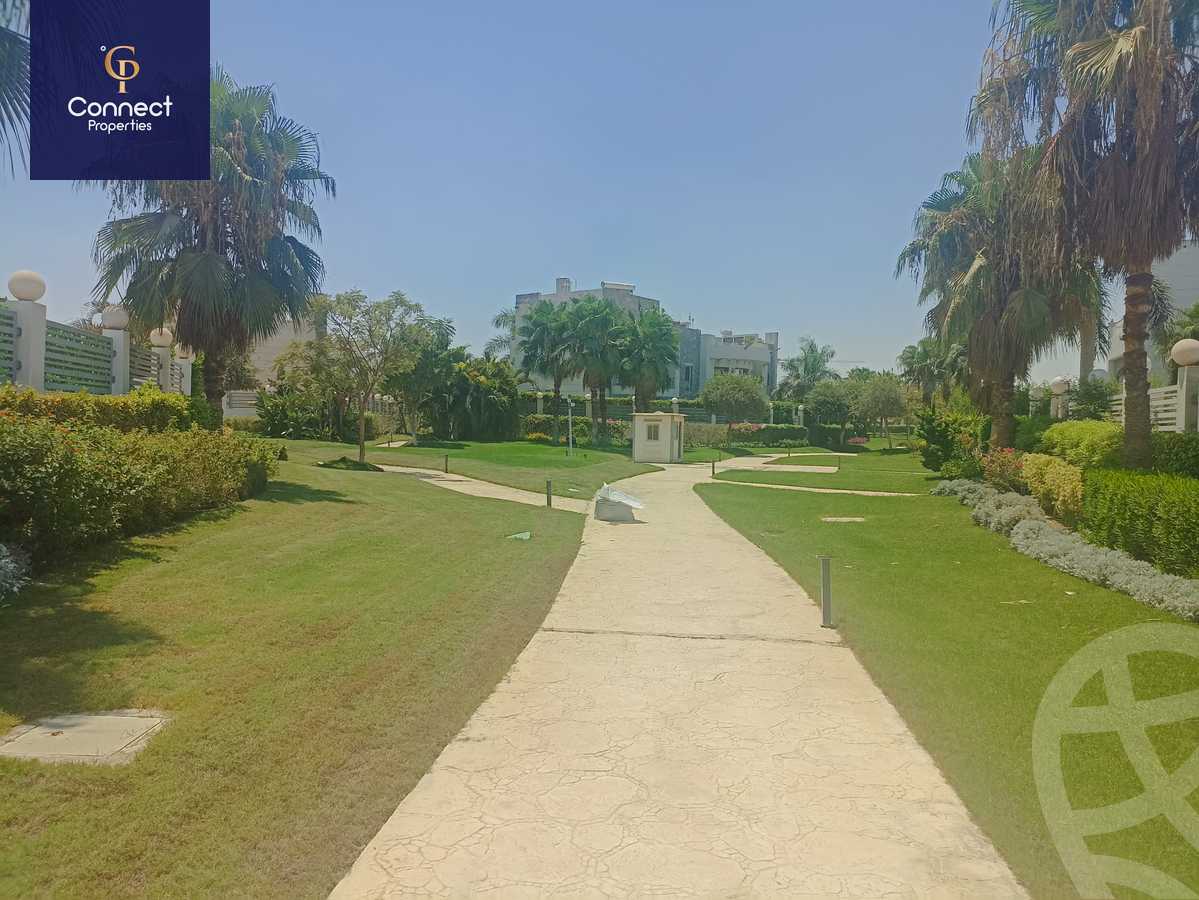 https://aqarmap.com.eg/en/listing/5491848-for-sale-cairo-6th-of-october-compounds-cleopatra-square
