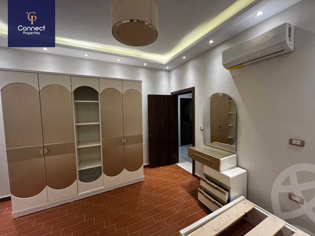 https://aqarmap.com.eg/en/listing/5491874-for-sale-cairo-new-cairo-compounds-hayati-residence