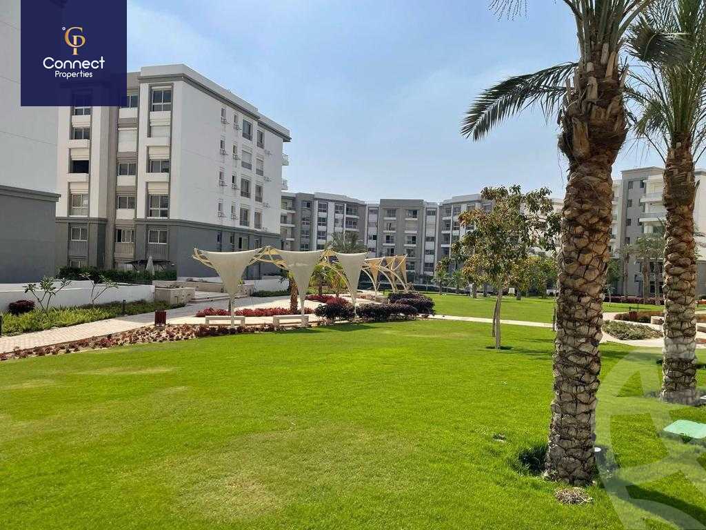 https://aqarmap.com.eg/ar/listing/5511562-for-sale-cairo-new-cairo-compounds-hyde-park-park-corner-hyde-park
