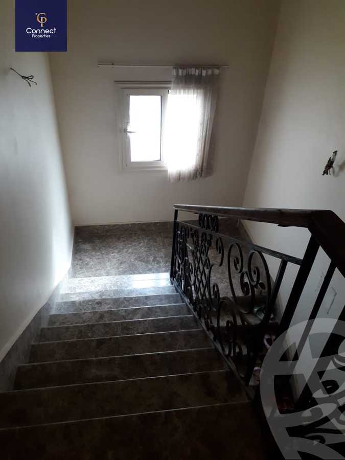 https://aqarmap.com.eg/ar/listing/5513131-for-sale-cairo-new-cairo-compounds-moon-valley