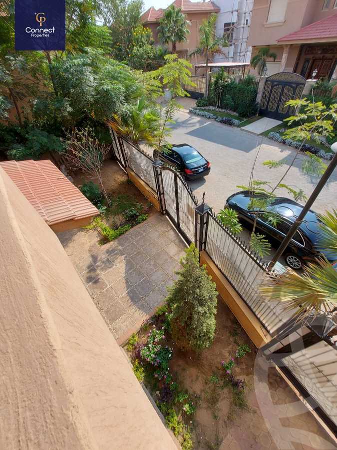 https://aqarmap.com.eg/ar/listing/5513131-for-sale-cairo-new-cairo-compounds-moon-valley