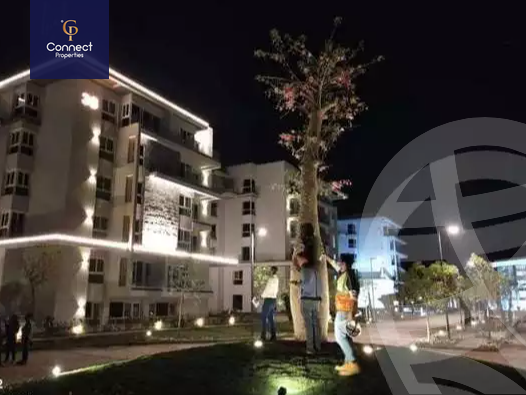 https://aqarmap.com.eg/en/listing/5541415-for-sale-cairo-new-cairo-compounds-mwntn-fyw-y-syty-club-park-mountain-view-icity