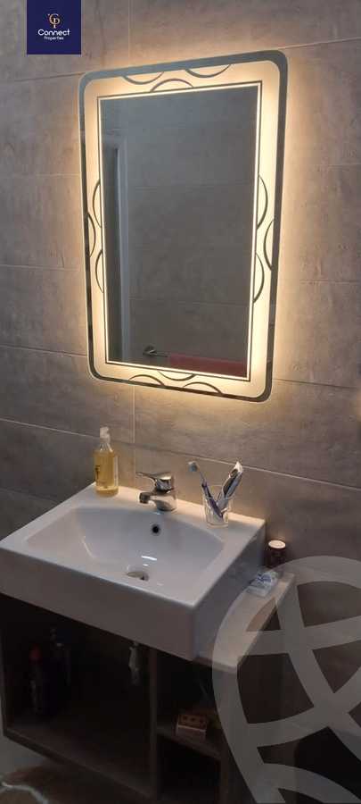 https://aqarmap.com.eg/en/listing/5576018-for-sale-cairo-new-cairo-compounds-fifth-square