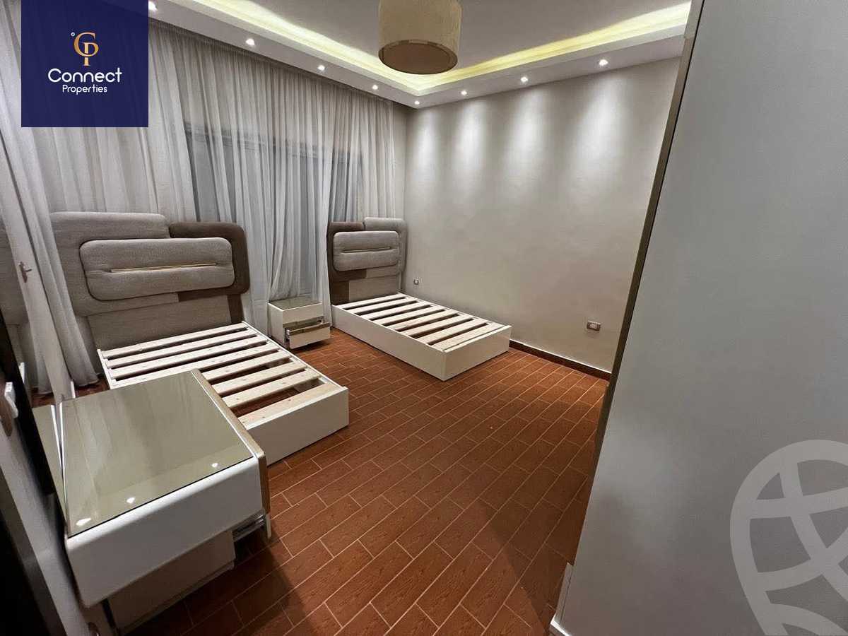 https://aqarmap.com.eg/en/listing/5576080-for-sale-cairo-new-cairo-compounds-hayati-residence