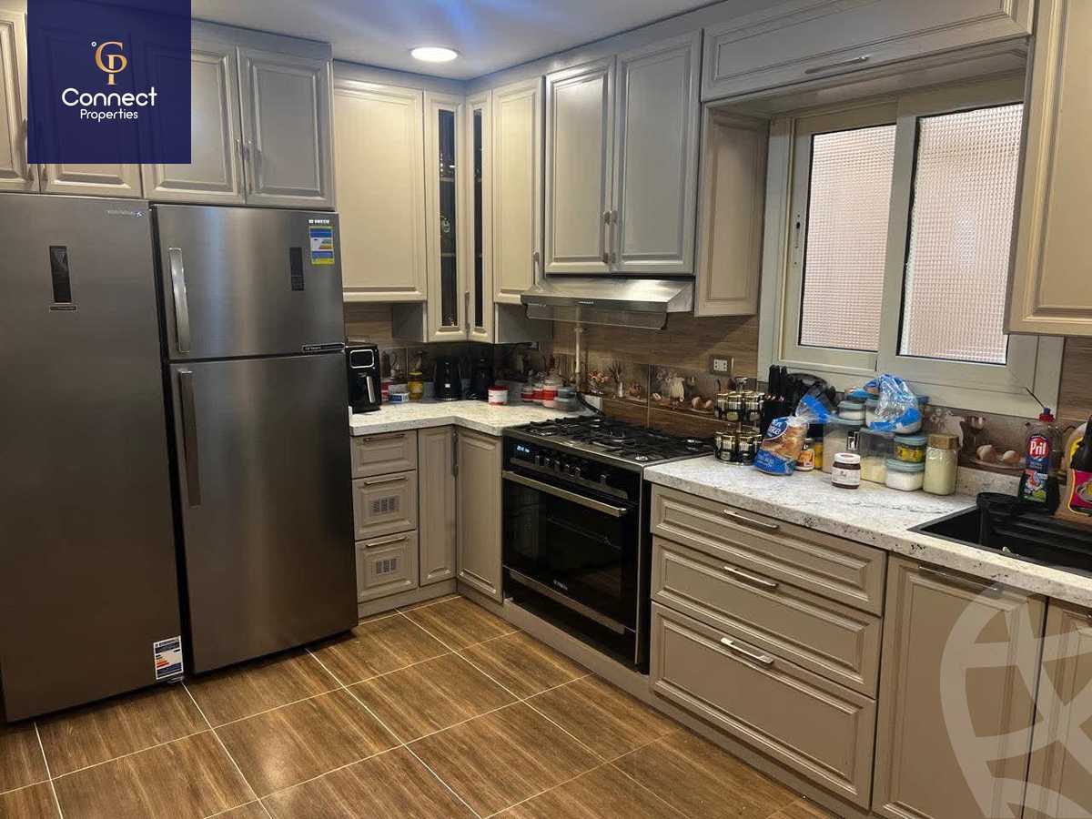 https://aqarmap.com.eg/en/listing/5576080-for-sale-cairo-new-cairo-compounds-hayati-residence