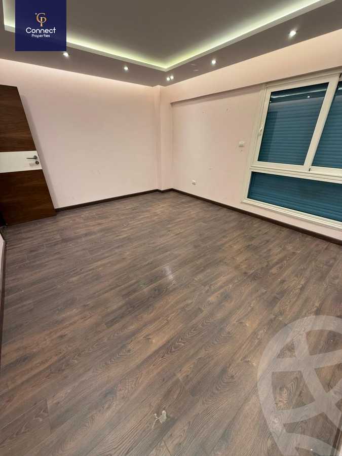 https://aqarmap.com.eg/en/listing/5593542-for-sale-cairo-new-cairo-compounds-mwrd-fq-llttwyr