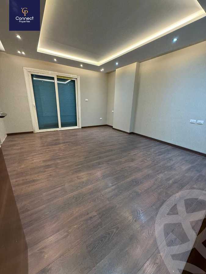 https://aqarmap.com.eg/en/listing/5593542-for-sale-cairo-new-cairo-compounds-mwrd-fq-llttwyr