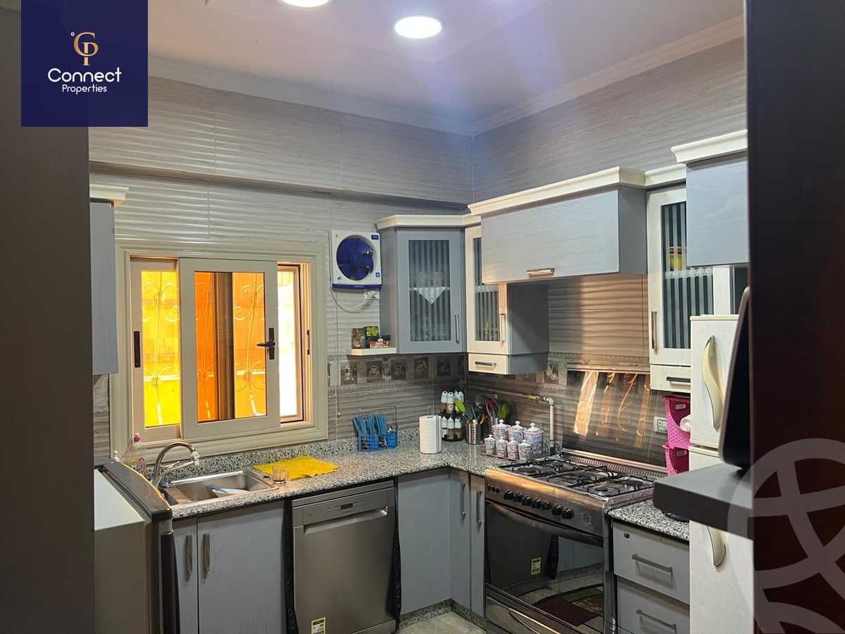 https://aqarmap.com.eg/en/listing/5593727-for-sale-cairo-new-cairo-first-settlement-mhwr-mstfy-kml