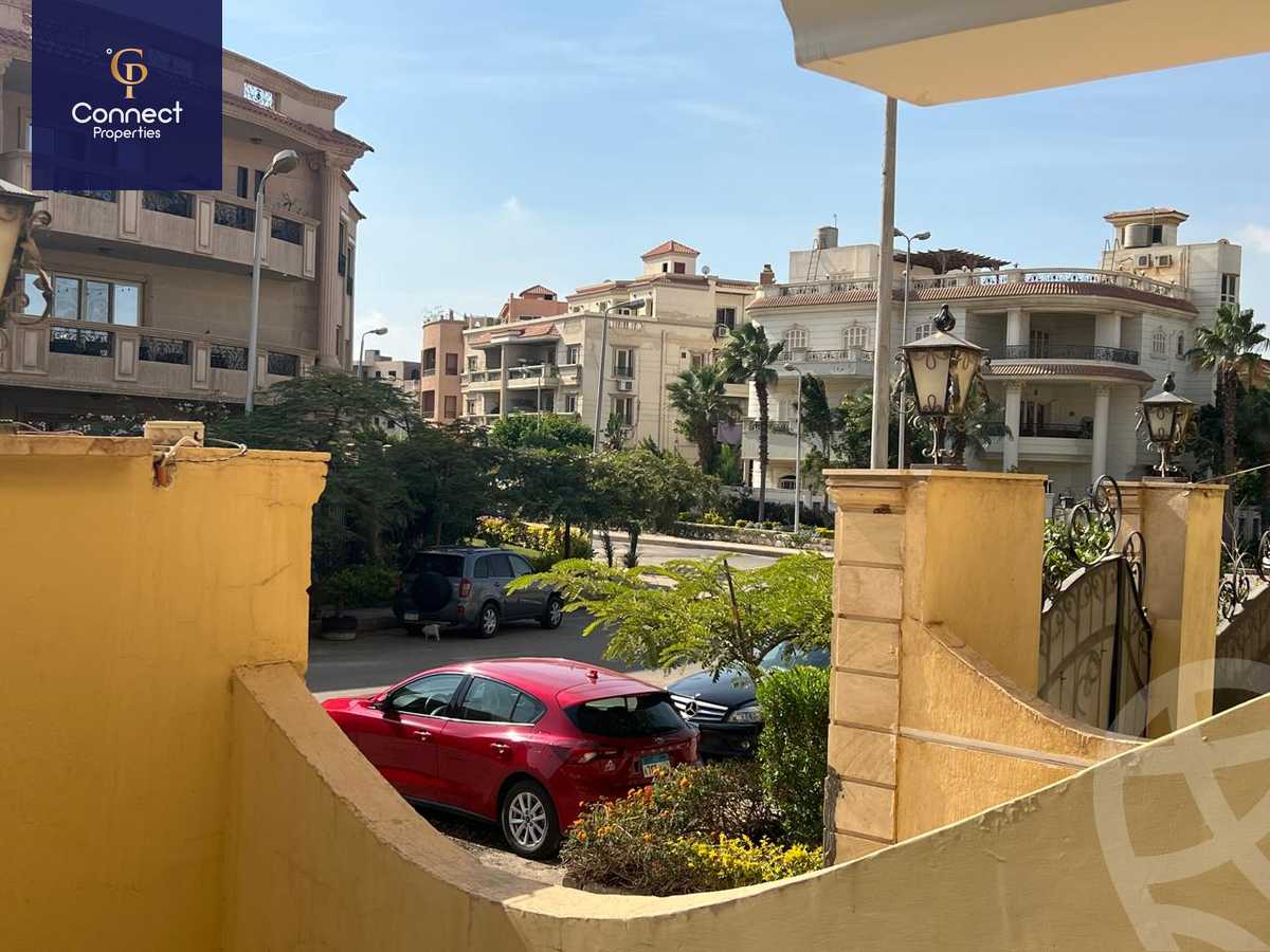 https://aqarmap.com.eg/en/listing/5593727-for-sale-cairo-new-cairo-first-settlement-mhwr-mstfy-kml