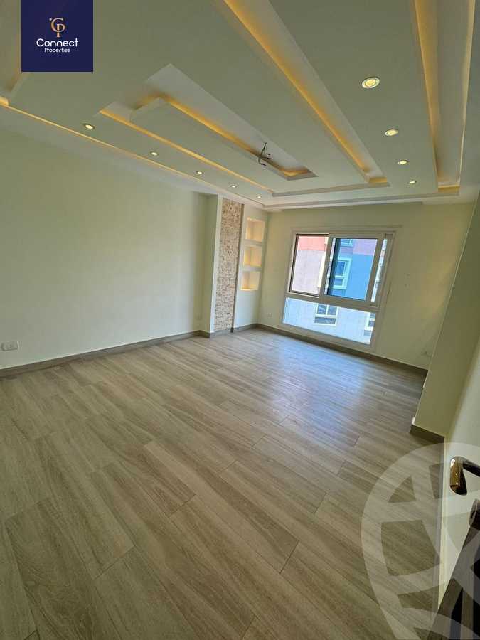 https://aqarmap.com.eg/en/listing/5663276-for-sale-cairo-new-cairo-compounds-mwrd-fq-llttwyr