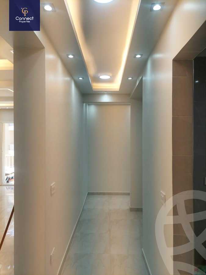 https://aqarmap.com.eg/en/listing/5684985-for-sale-cairo-new-cairo-compounds-hyde-park-centre-ville-hyde-park