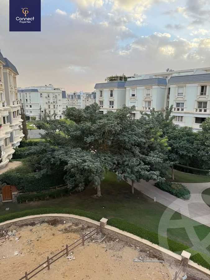https://aqarmap.com.eg/en/listing/5704300-for-sale-cairo-new-cairo-compounds-mountain-view-hyde-park