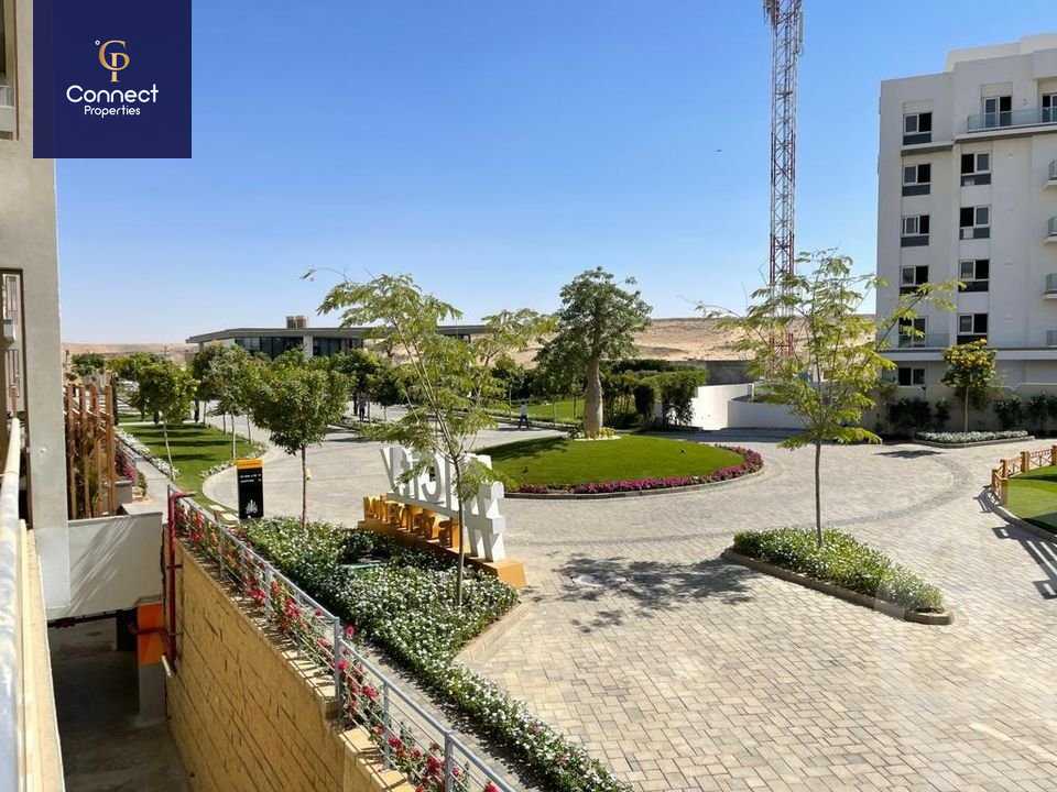 https://aqarmap.com.eg/en/listing/5706147-for-sale-cairo-new-cairo-compounds-mountain-view-hyde-park