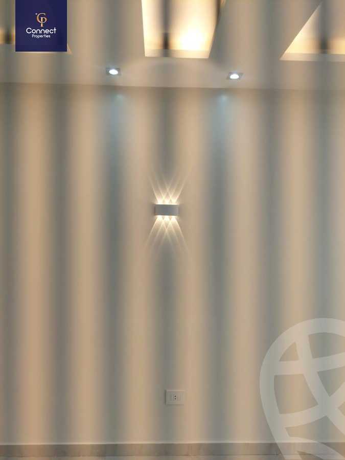 https://aqarmap.com.eg/en/listing/5726428-for-sale-cairo-new-cairo-compounds-hyde-park-centre-ville-hyde-park