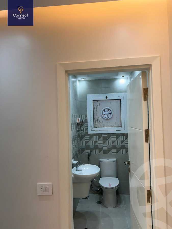https://aqarmap.com.eg/en/listing/5726428-for-sale-cairo-new-cairo-compounds-hyde-park-centre-ville-hyde-park
