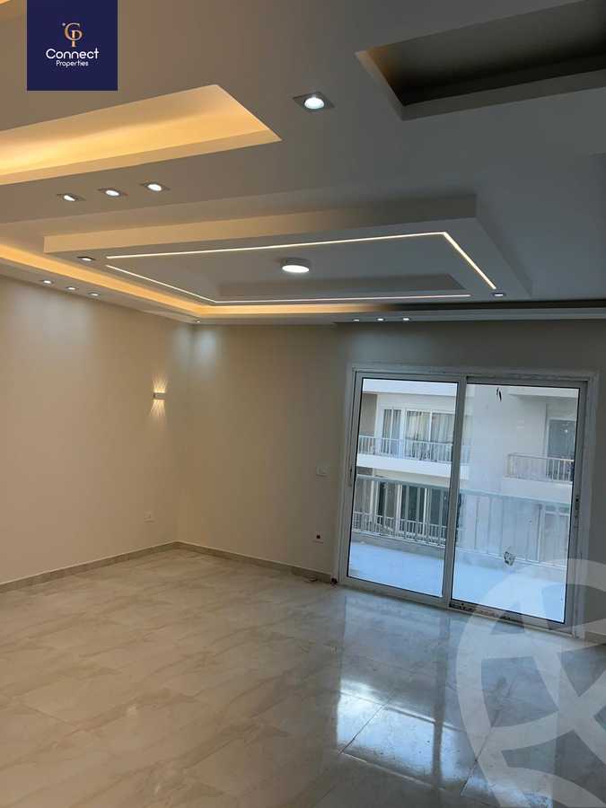 https://aqarmap.com.eg/en/listing/5726428-for-sale-cairo-new-cairo-compounds-hyde-park-centre-ville-hyde-park