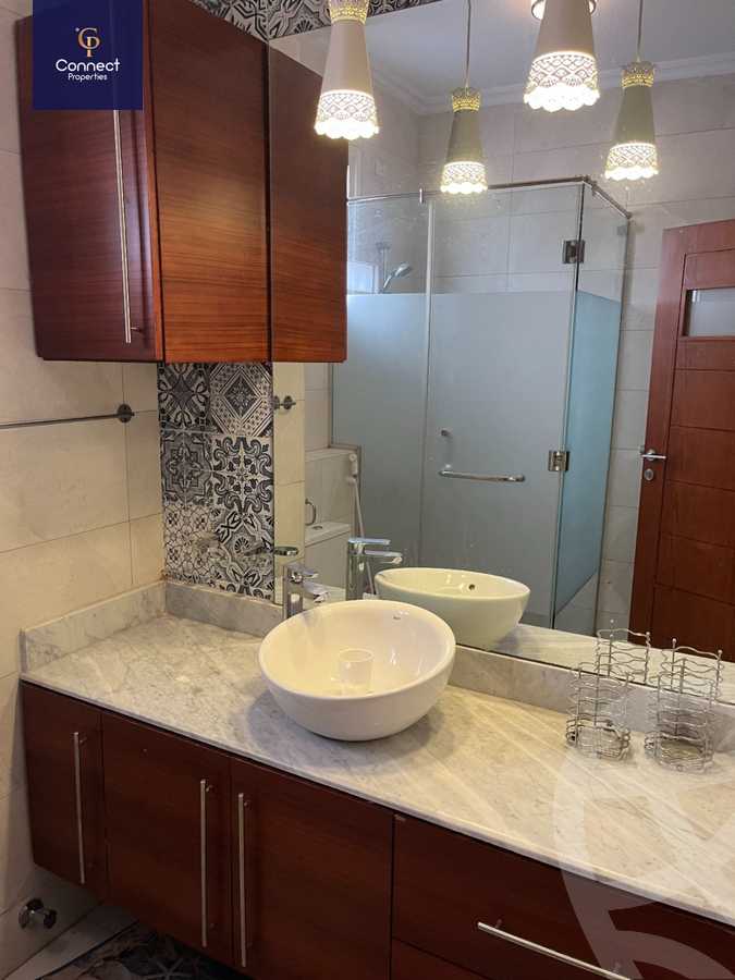 https://aqarmap.com.eg/en/listing/5881736-for-sale-cairo-new-cairo-first-settlement-mhwr-mstfy-kml