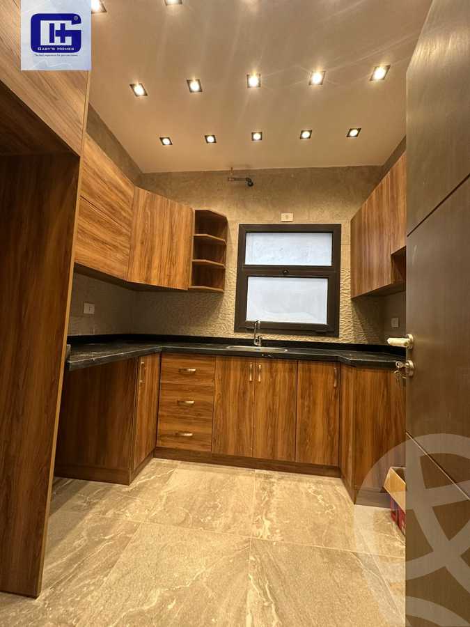 https://aqarmap.com.eg/en/listing/5406913-for-rent-cairo-new-cairo-compounds-fifth-square