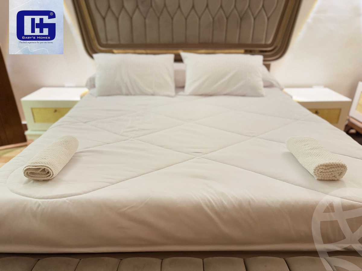 https://aqarmap.com.eg/en/listing/5545830-for-rent-cairo-new-cairo-compounds-hyde-park-centre-ville-hyde-park