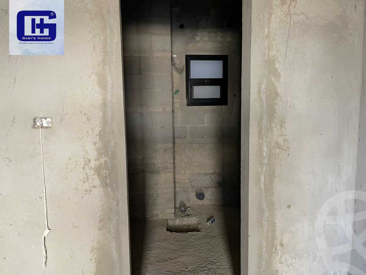 https://aqarmap.com.eg/en/listing/5710974-for-sale-cairo-new-cairo-compounds-villette-kmbwnd-sky-kwndwz-swdyk-villette
