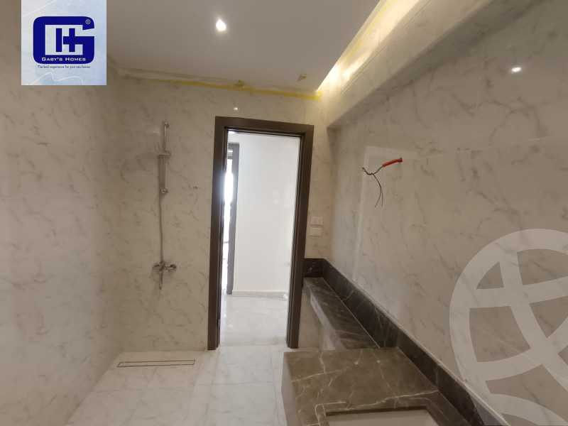 https://aqarmap.com.eg/en/listing/5712520-for-sale-cairo-new-cairo-compounds-mountain-view-2