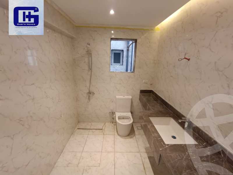https://aqarmap.com.eg/en/listing/5712520-for-sale-cairo-new-cairo-compounds-mountain-view-2