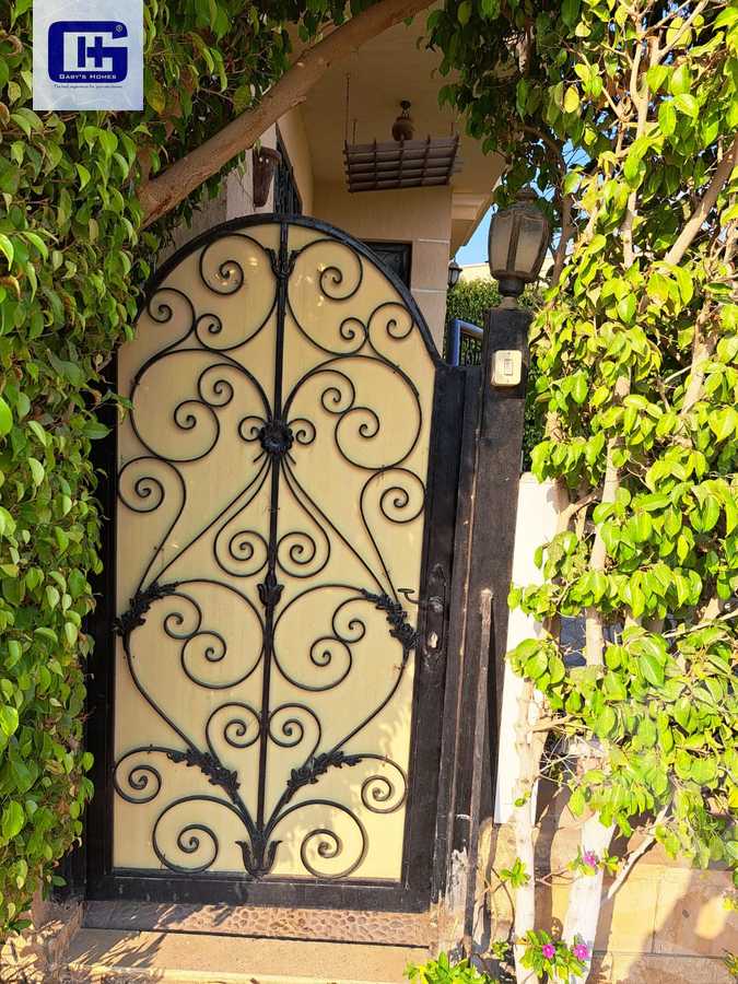 https://aqarmap.com.eg/en/listing/5736830-for-rent-cairo-new-cairo-lrhb-city-mtdd-lrhb-phase-10-farouk-el-baz-st