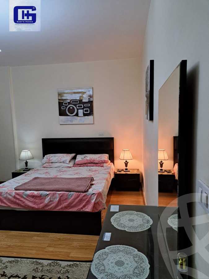 https://aqarmap.com.eg/en/listing/5736830-for-rent-cairo-new-cairo-lrhb-city-mtdd-lrhb-phase-10-farouk-el-baz-st
