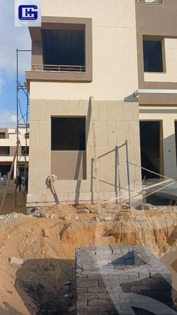 https://aqarmap.com.eg/en/listing/5772110-for-sale-cairo-new-cairo-compounds-blm-hylz-nyw-kyrw