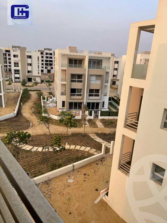 https://aqarmap.com.eg/ar/listing/5800415-for-sale-cairo-new-cairo-compounds-hyde-park-park-corner-hyde-park