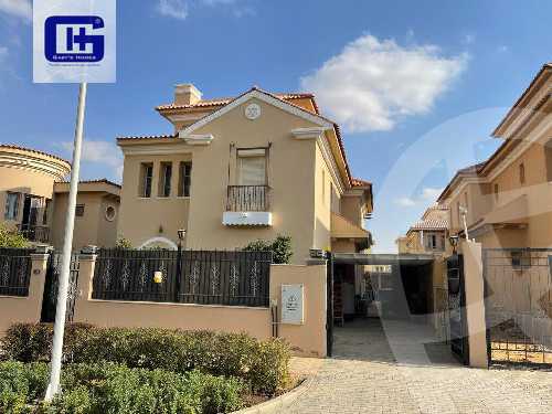https://aqarmap.com.eg/ar/listing/5821378-for-sale-cairo-new-cairo-compounds-hyde-park-centre-ville-hyde-park