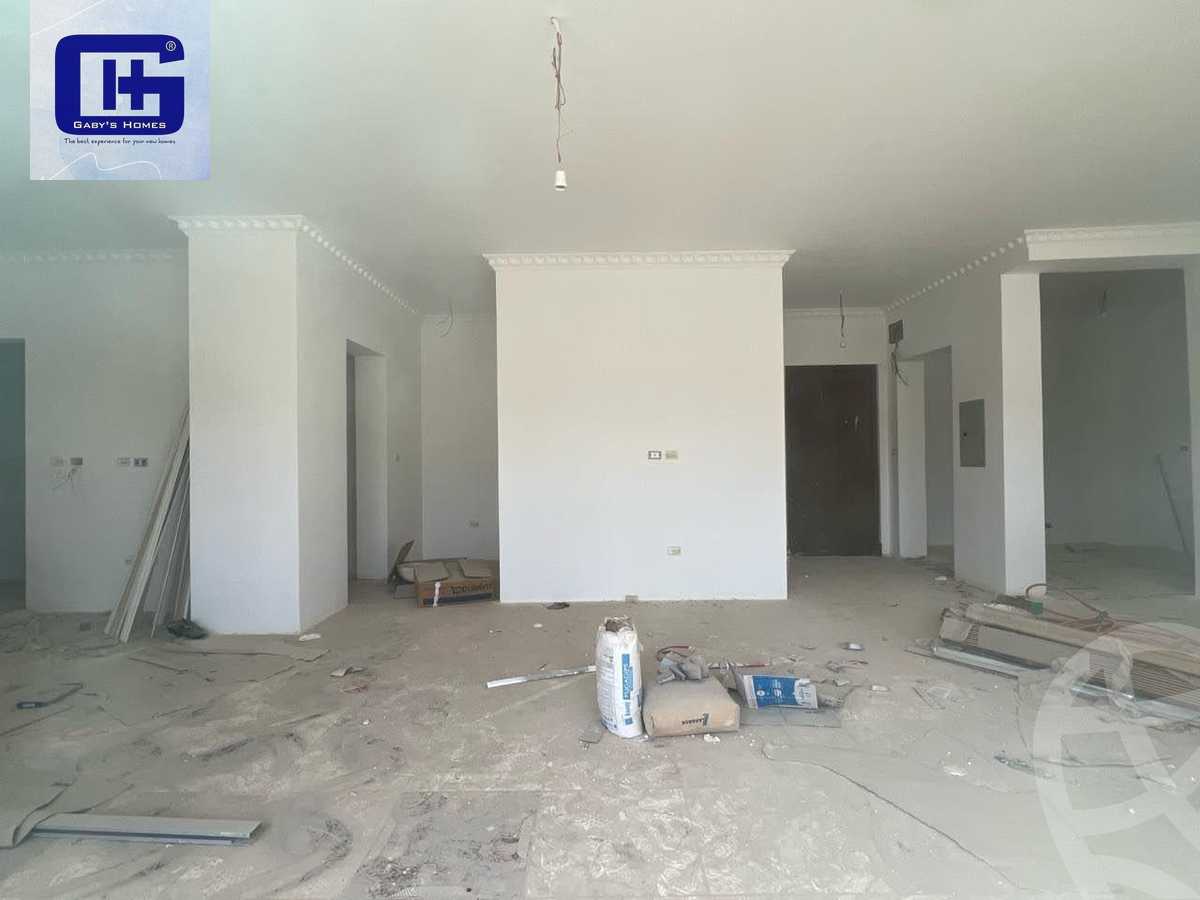 https://aqarmap.com.eg/en/listing/5830240-for-sale-cairo-new-cairo-compounds-villette-kmbwnd-sky-kwndwz-swdyk-villette