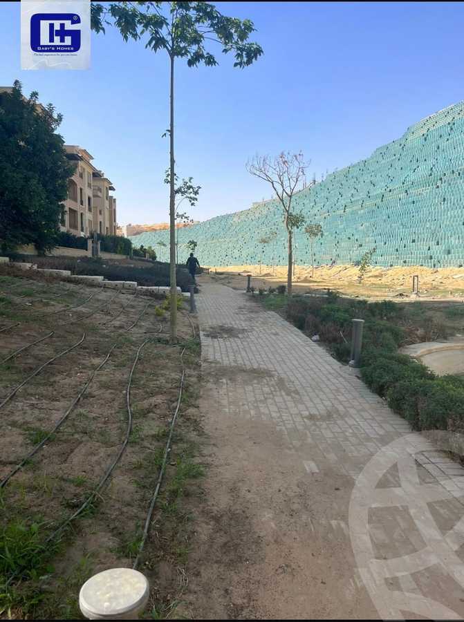 https://aqarmap.com.eg/ar/listing/5830261-for-sale-cairo-new-cairo-compounds-stwn-ryzydns-by-ar-y-llttwyr