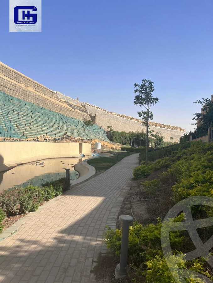 https://aqarmap.com.eg/ar/listing/5830261-for-sale-cairo-new-cairo-compounds-stwn-ryzydns-by-ar-y-llttwyr