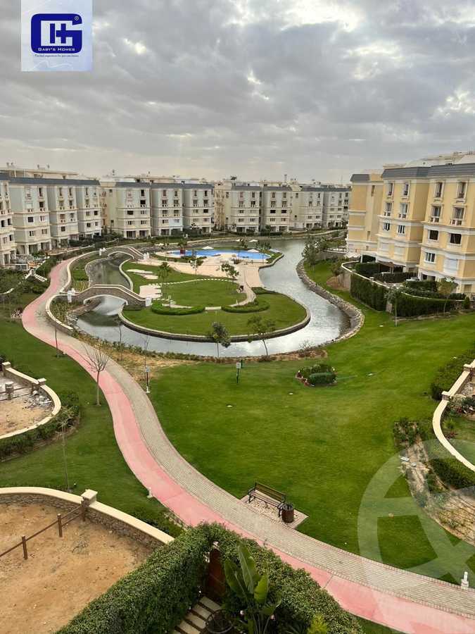 https://aqarmap.com.eg/en/listing/5830316-for-sale-cairo-new-cairo-compounds-mountain-view-hyde-park