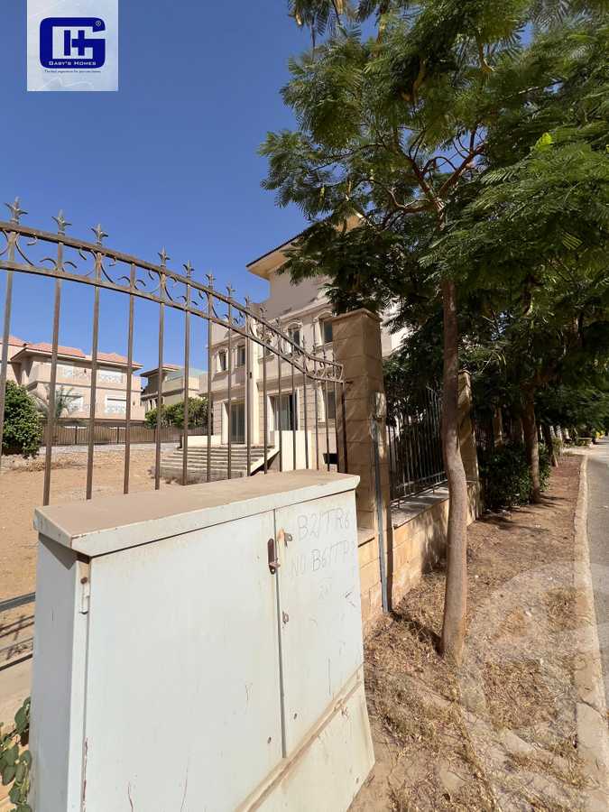 https://aqarmap.com.eg/en/listing/5833156-for-sale-cairo-new-cairo-compounds-maxim-country-club